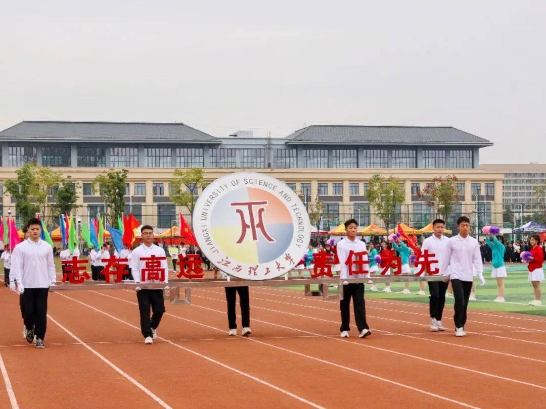 关于运动员志存高远，挥洒汗水，为国争光赢得赞誉的信息