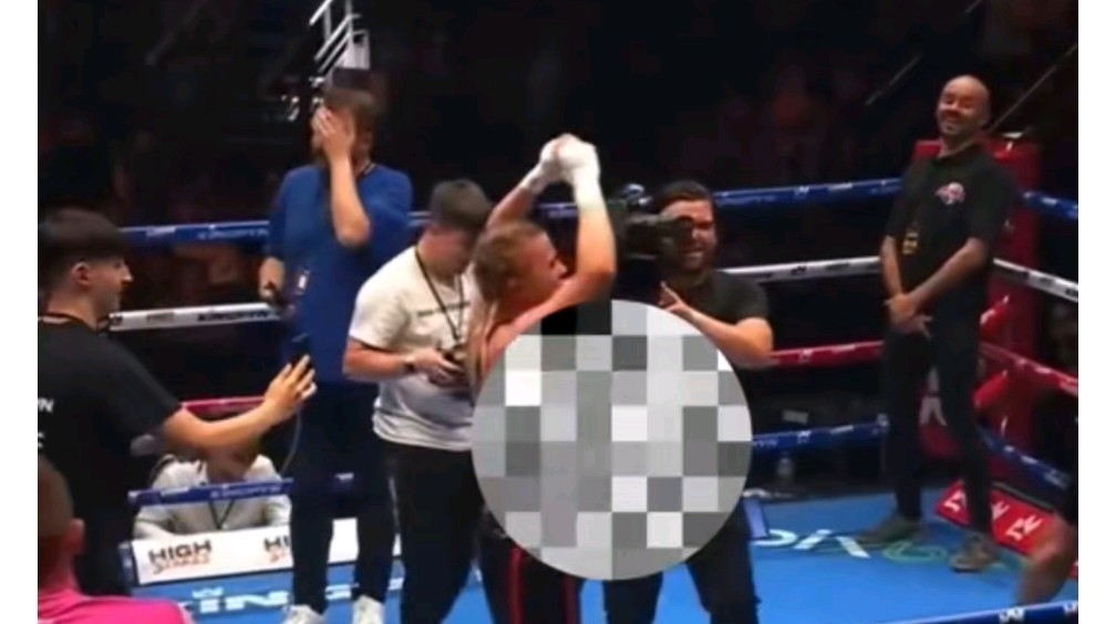 关于球星爆发!拳击赛场再现神级操作的信息 关于球星爆发!拳击赛场再现神级操作的信息