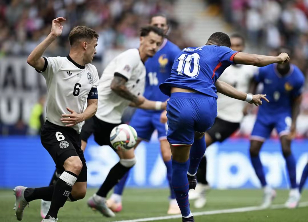 激情对抗！欧洲赛事上演精彩战斗