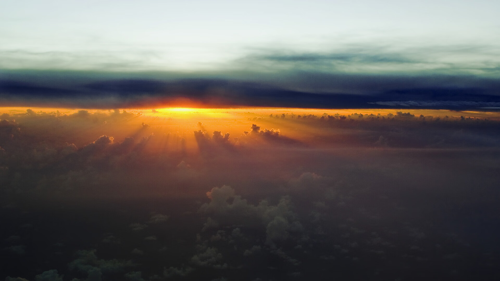 9you娱乐-牙买加惊雷撼动安菲尔德，德里赫特灯塔照亮亚平宁—足球世界新旧秩序的无声角力