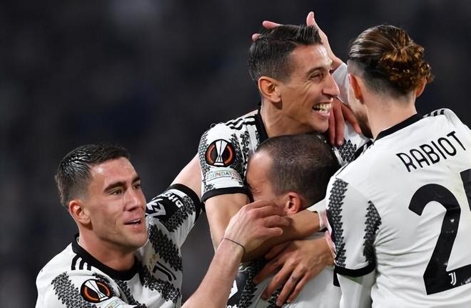 新西兰制霸美国,恩佐成为关键先生 新西兰制霸美国,恩佐成为关键先生